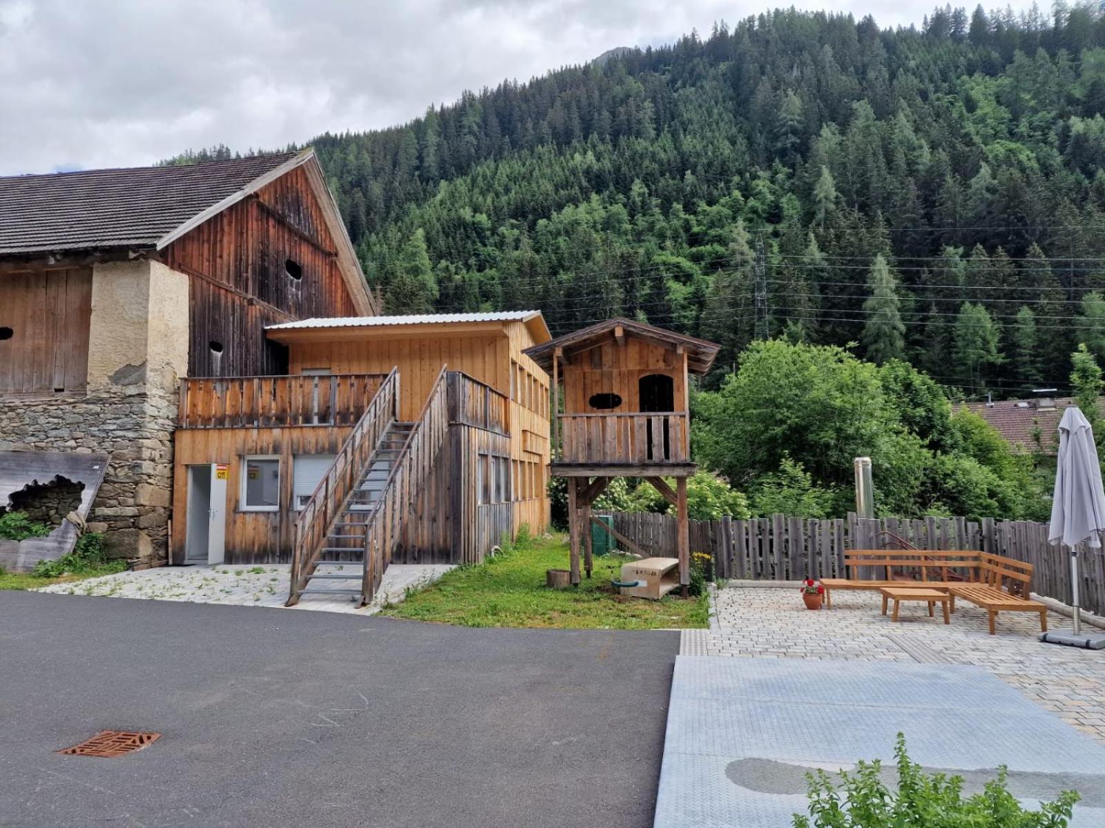 Gletscher-Trail Hostel Flattach Exterior photo